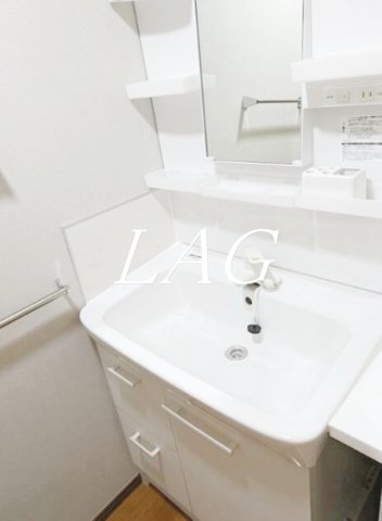 洗面設備　独立洗面台です。