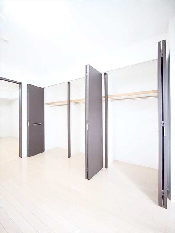 収納　クローゼット