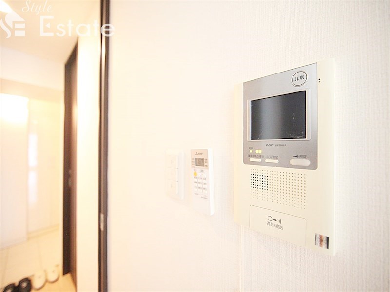 セキュリティ　モニター付きインターホン