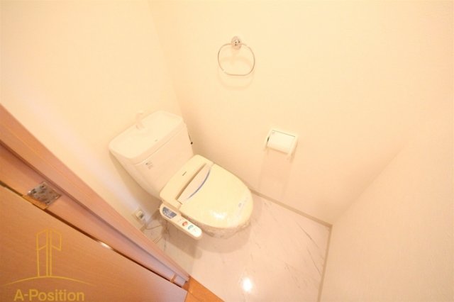 トイレ　プレミュール阿波座