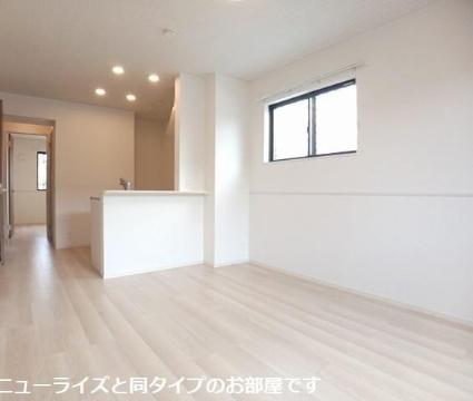 居室・リビング　対面キッチン仕様のLDK（イメージ）