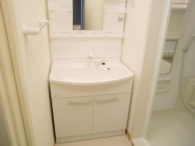 洗面設備　★洗面台も付いています★