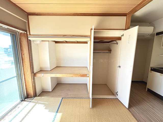 収納　写真は702号室です（参考）