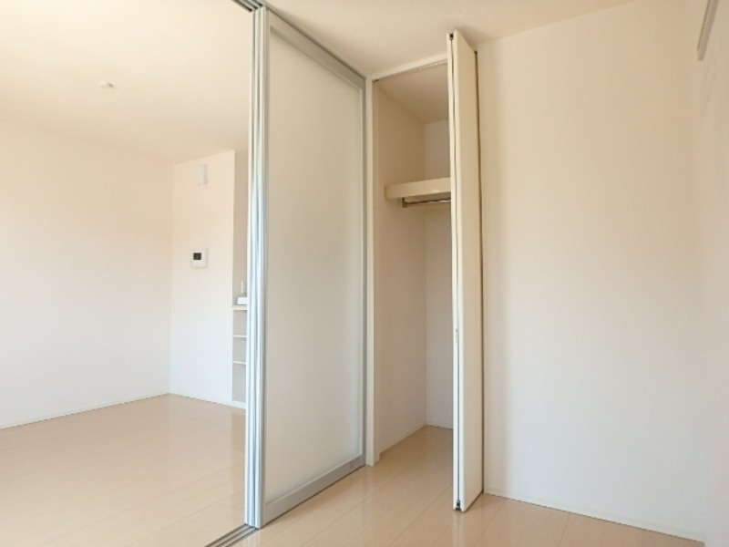 収納　図面と現状に相違がある場合には現状を優先