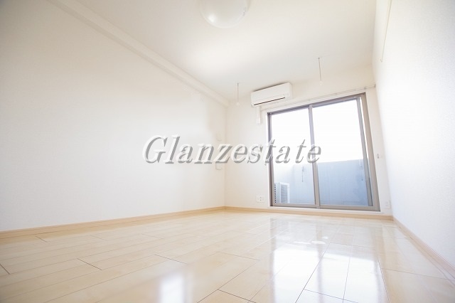 居室・リビング　☆広々としたリビング☆