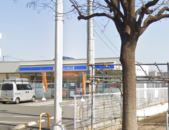 コンビニ　ローソン 武蔵野関前二丁目店（コンビニ）まで385m