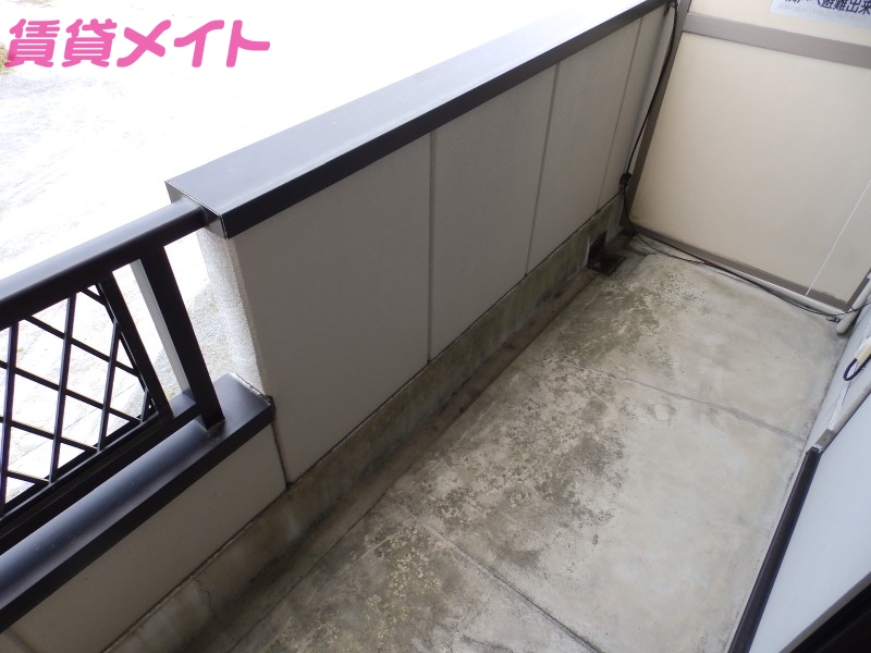 バルコニー　同型参考写真