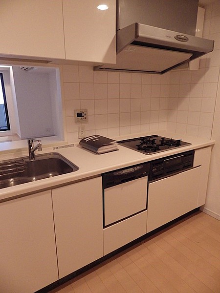 キッチン　※別部屋の参考写真です。