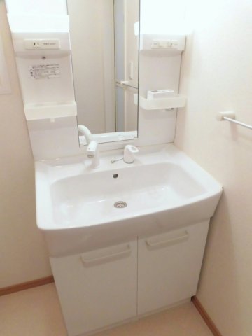 洗面設備　広い洗面スペース