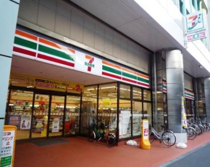 コンビニ　セブンイレブン台東北上野1丁目店（コンビニ）まで82m