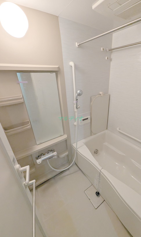 バス・シャワールーム　浴室