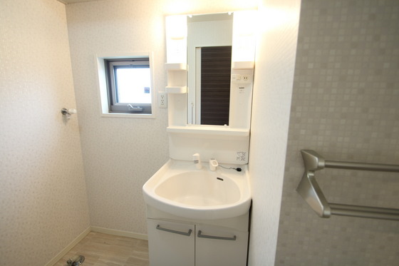 洗面設備　※別部屋の写真です