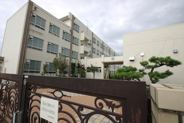 小学校　名古屋市立比良西小学校（小学校）まで553m