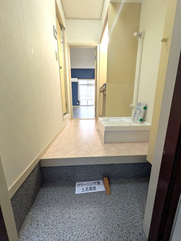 玄関　※別号室写真
