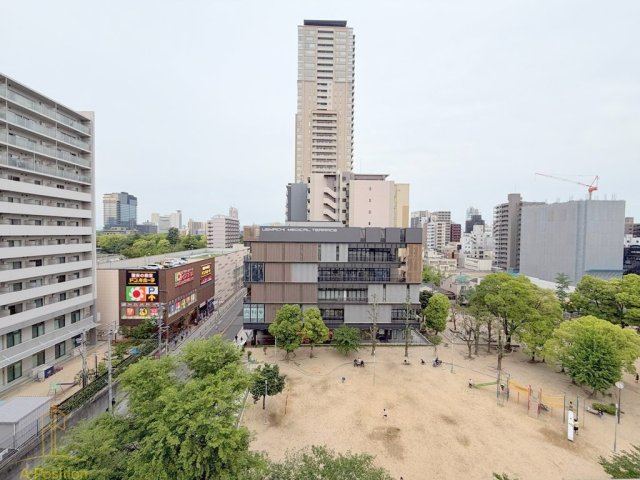 眺望　アリス・マナーガーデン谷町