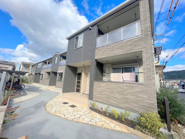 建物外観　綺麗な外観の素敵なお部屋があなたを待っています。