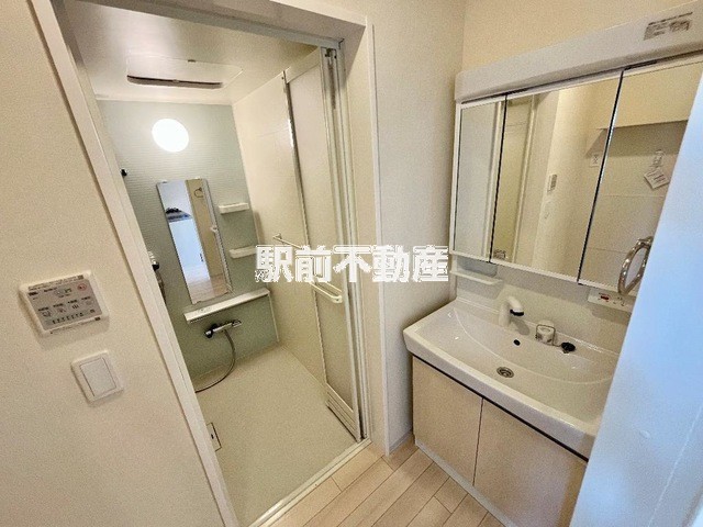 洗面設備　類似物件流用