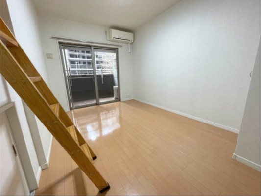 その他部屋・スペース　洋室　※別部屋参考写真。