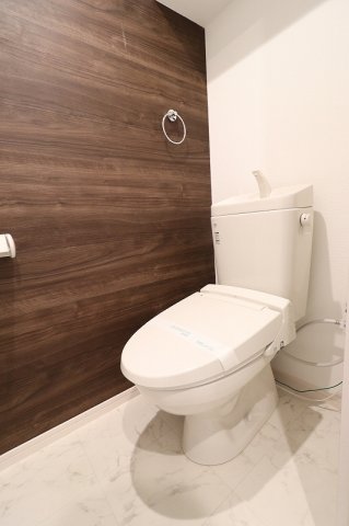トイレ　清潔感のあるトイレです