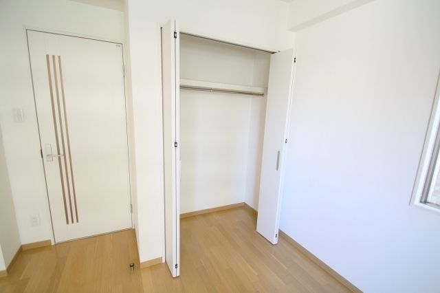 収納　ラセレナ　当店なら仲介手数料無料でご紹介。