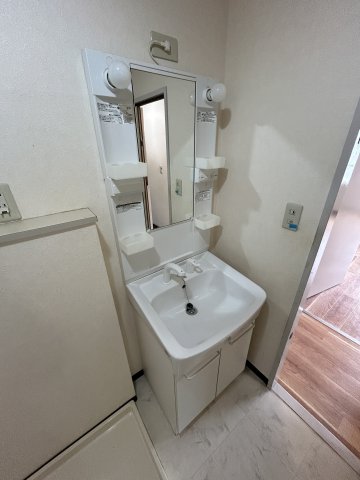 洗面設備　忙しい朝には欠かせない洗面所です