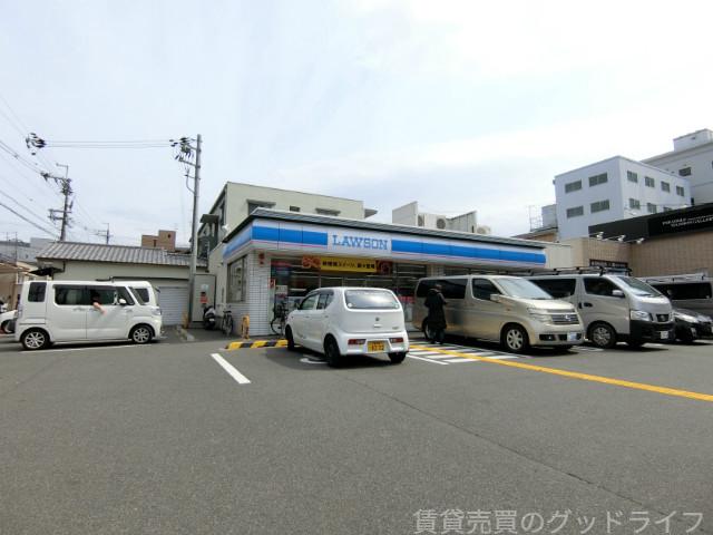 コンビニ　ローソン西京極北庄境町店（コンビニ）まで315m