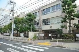 小学校　江東区立平久小学校（小学校）まで427m