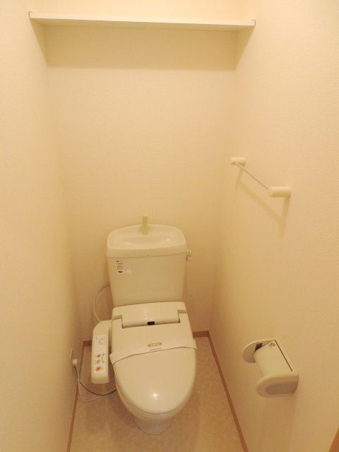 トイレ　★温水洗浄トイレは人気物★