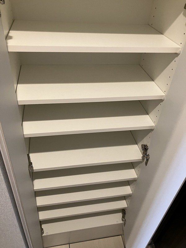 玄関　収納