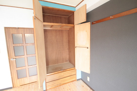 収納　※別部屋の写真です