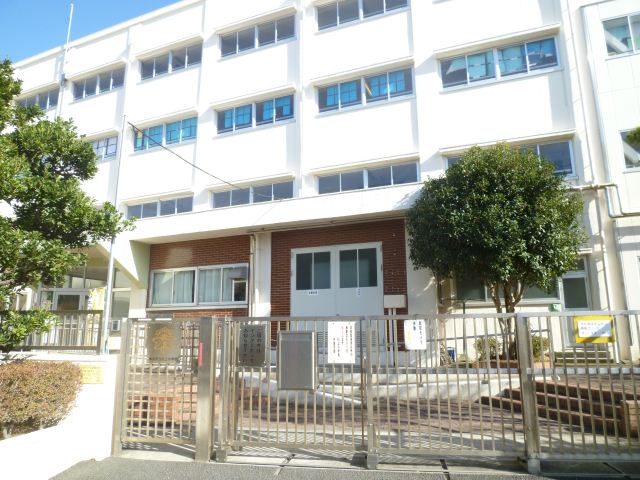 小学校　市立川上小学校（小学校）まで280m
