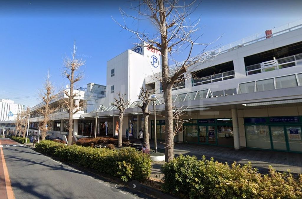 スーパー　西友二俣川店（スーパー）まで690m