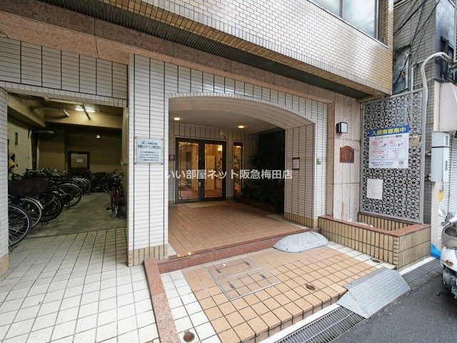 エントランス
