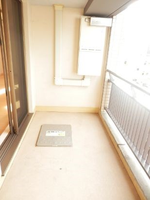 バルコニー　★《見学予約受け付け中》設備充実のハイグレード賃貸マンション