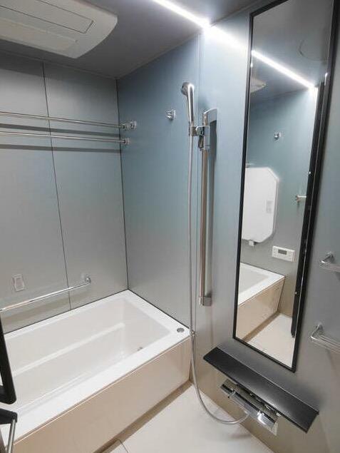 バス・シャワールーム　別部屋参考写真
