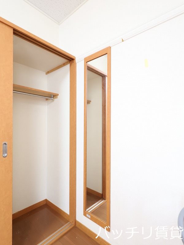 収納　画像は別号室タイプの為現状を優先致します。