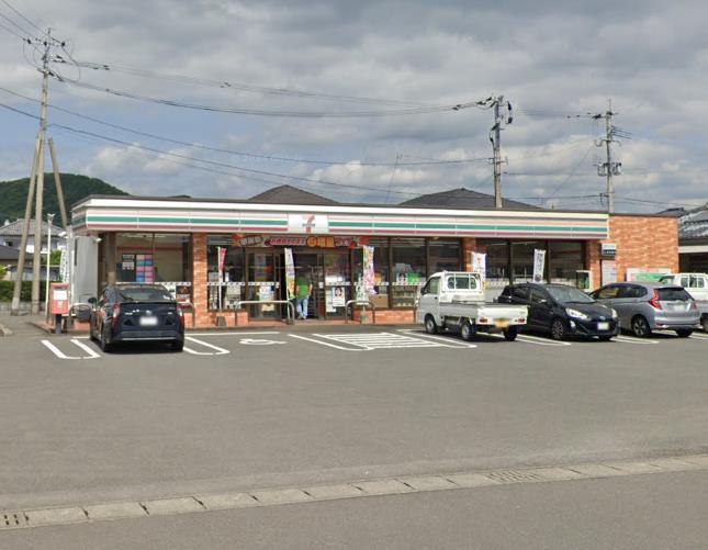 コンビニ　セブン-イレブン 日向松原店（コンビニ）まで650m