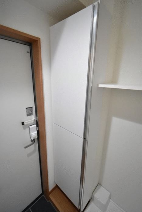玄関　別タイプ参考写真　グランクオール西巣鴨　北区滝野川1
