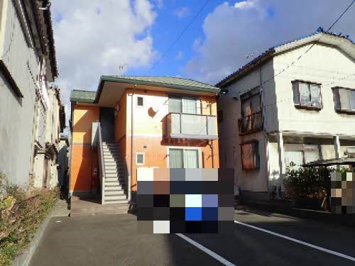 建物外観　駐車場あり