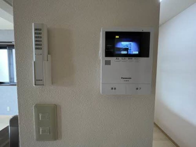 セキュリティ　カラーモニタ付ドアホン