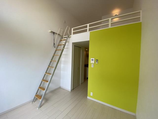 居室・リビング　写真は同マンションの別のお部屋のものです