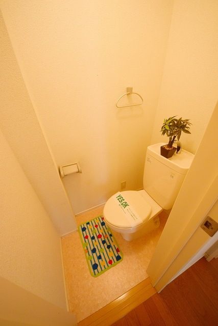 トイレ　★落ち着けそうなトイレですね★