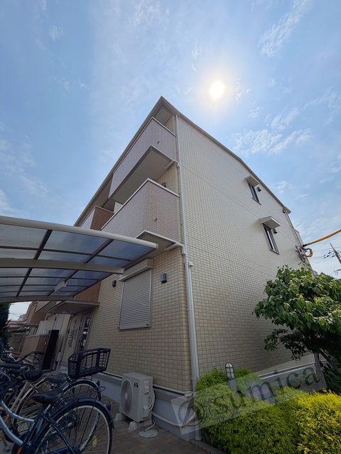 建物外観　インターネット無料で使い放題♪