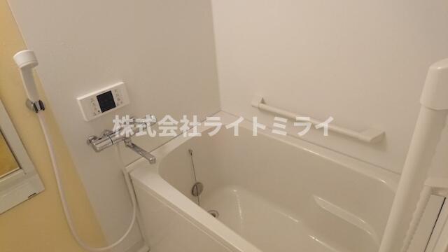 バス・シャワールーム　?