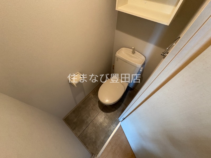 トイレ　同型タイプ