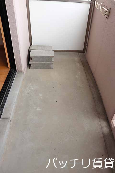 バルコニー　＊画像は別部屋の為イメージ、現状優先致します