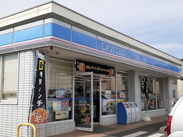 コンビニ　ローソン湖東３丁目店（コンビニ）まで180m