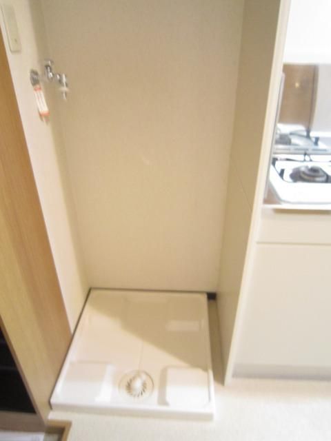 その他設備　室内洗濯機置場です