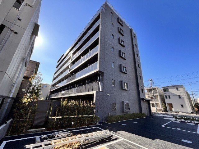 建物外観　外観タイル張りです