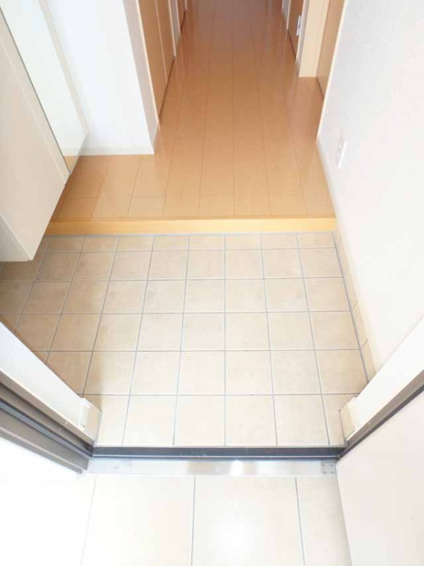 玄関　下駄箱付き！